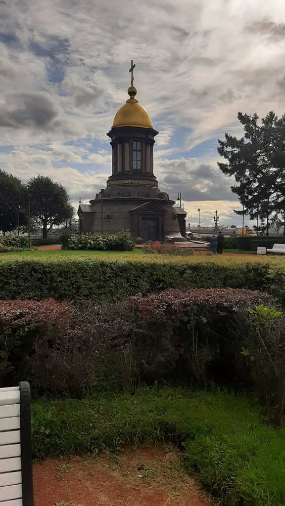  Часовня во имя Троицы Живоначальной на Троицкой площади 